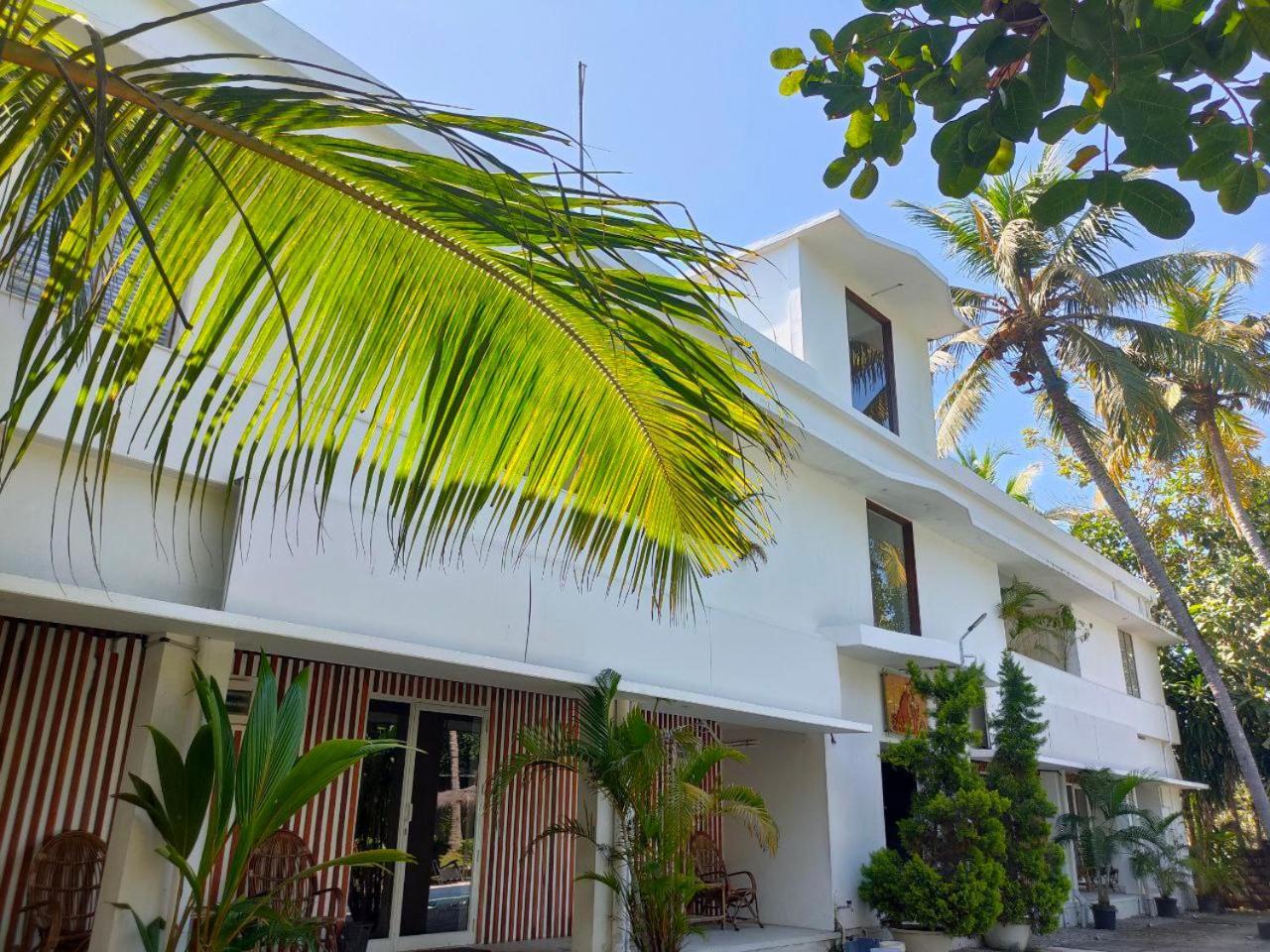 Satta Beach Deluxe Varkala Eksteriør billede