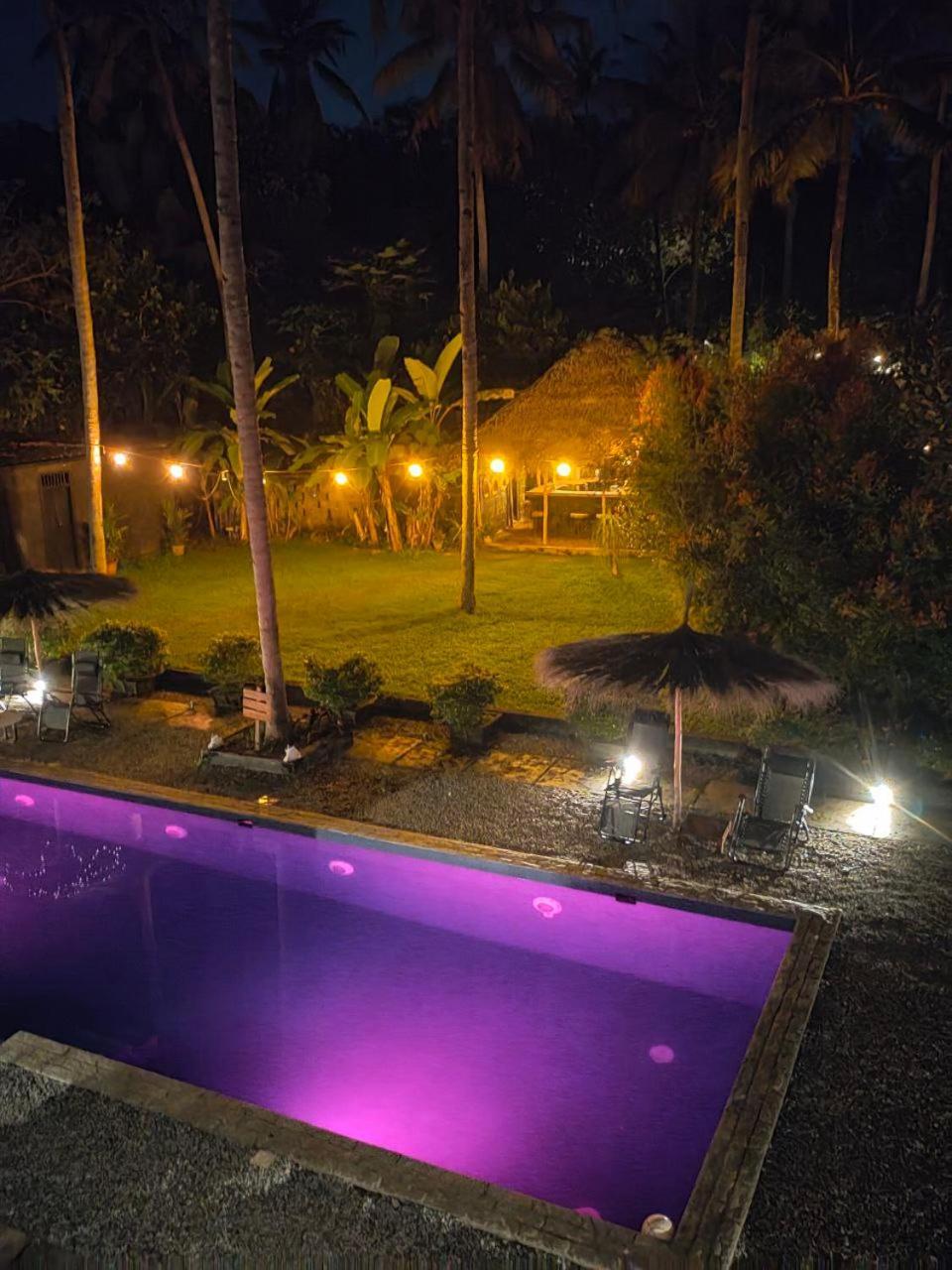 Satta Beach Deluxe Varkala Eksteriør billede