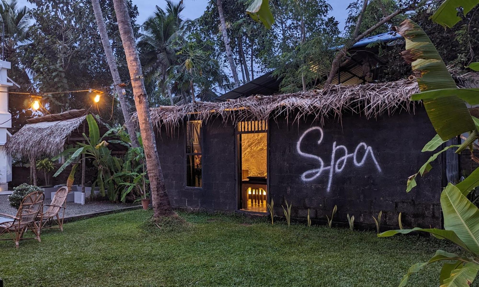 Satta Beach Deluxe Varkala Eksteriør billede